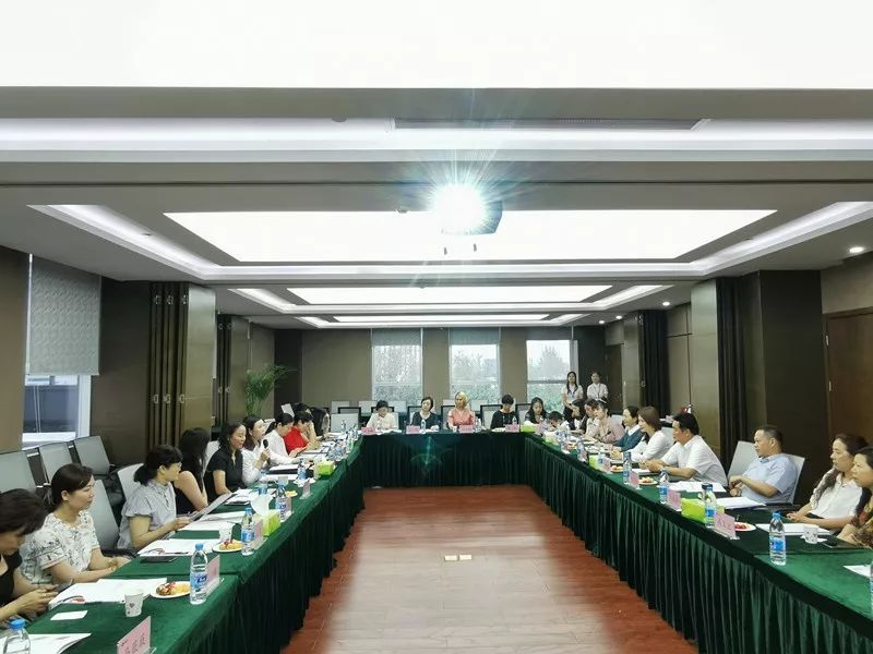 會議現場.jpg