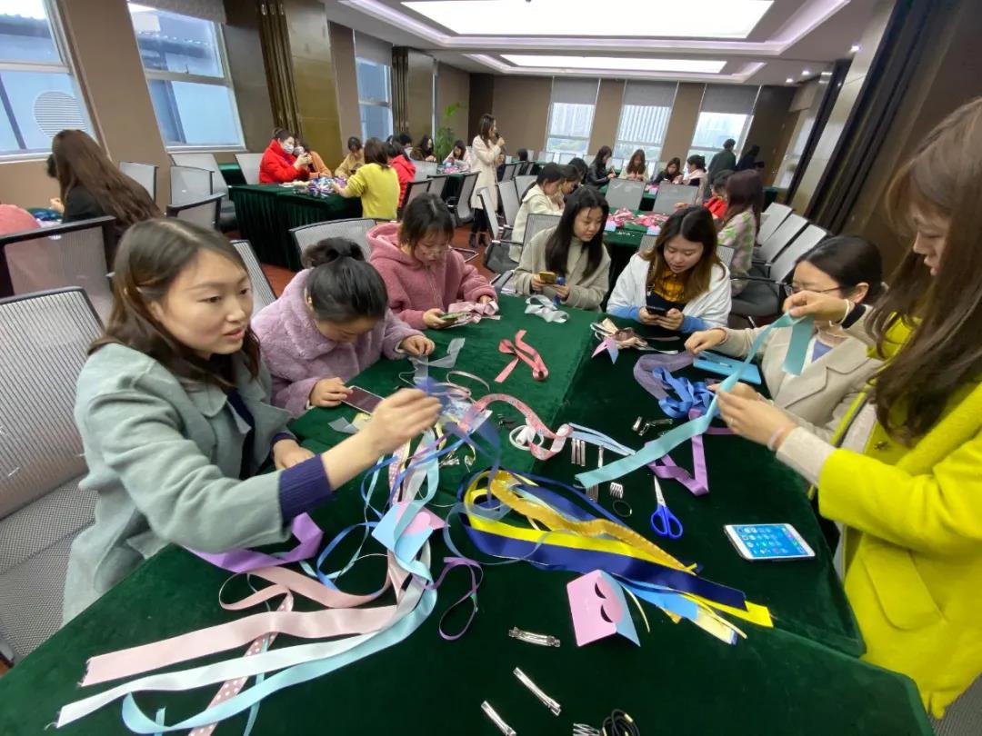 C:\Users\zhaobingbing\Desktop\3.8婦女節(jié)圖片\3.8手工DIY活動(dòng)\微信圖片_20210310090426.jpg