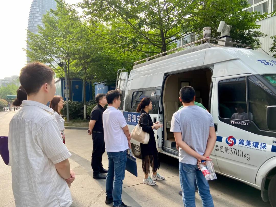 C:\Users\zhaobingbing\Desktop\微信推文\長沙環境保護職業技術學院副院長劉瑜一行蒞臨公司參觀交流\3.jpg